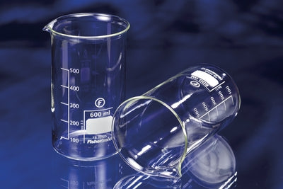 Beaker 600ml tall form with graduations and spout borosilicate glass (Discontinued)
