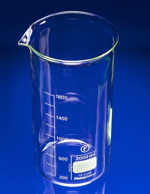 Beaker 2L tall form with graduations and spout borosilicate glass