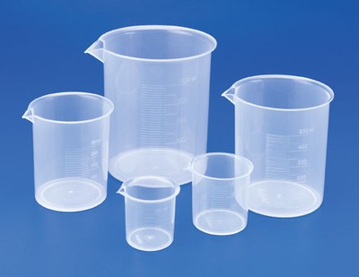 Beaker squat form with spout and graduations polypropylene 25ml